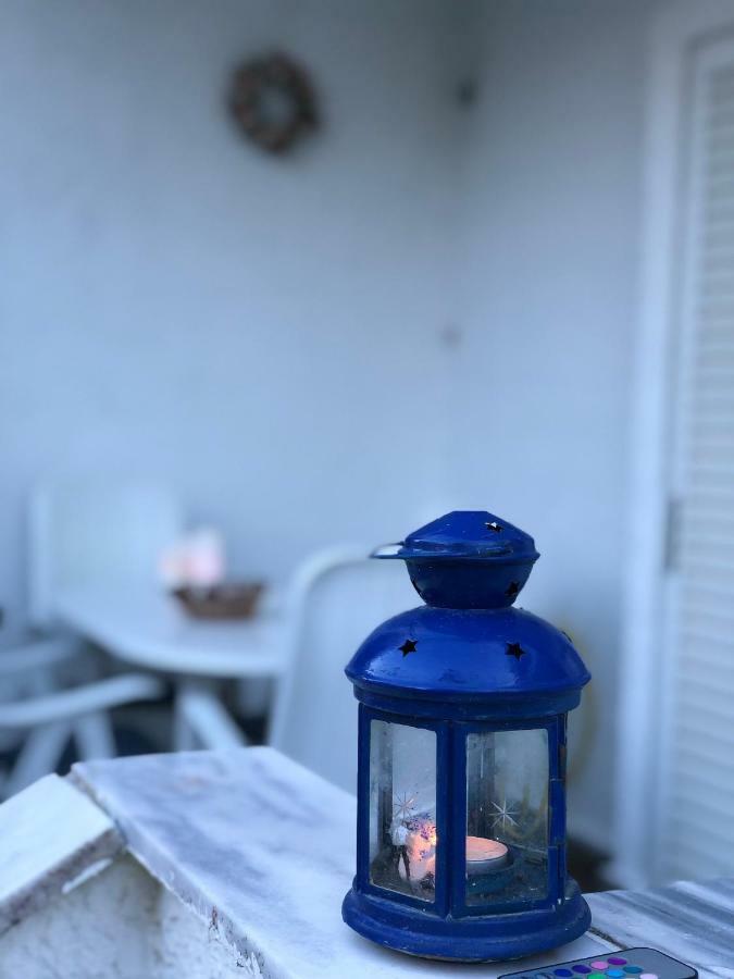 Seafront Maisonette In フォルカ エクステリア 写真